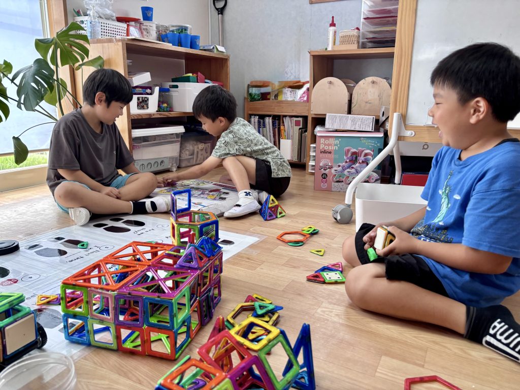 Children building friendships in an English-speaking after school community in Nagakute
