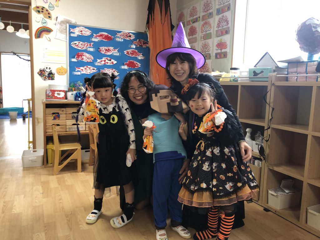 ハロウィンイベントを通して季節行事や特別な体験を楽しむ子どもたち（長久手市）